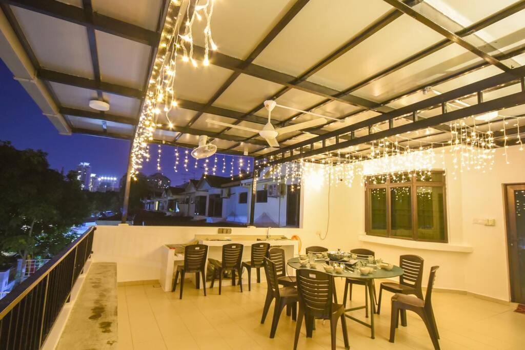 Rumah percutian The White House By Nesthome【bbq Steamboat Netflix】 *